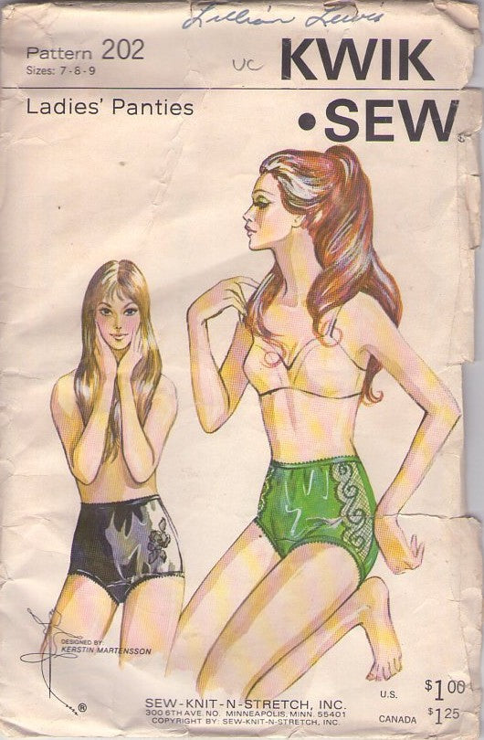 Kwik Sew 202 Vintage 70's Sewing Pattern Ladies' Underwear, Panties, Pinup Lingerie Vanity Fair Style Sissy Briefs Size 7-8-9