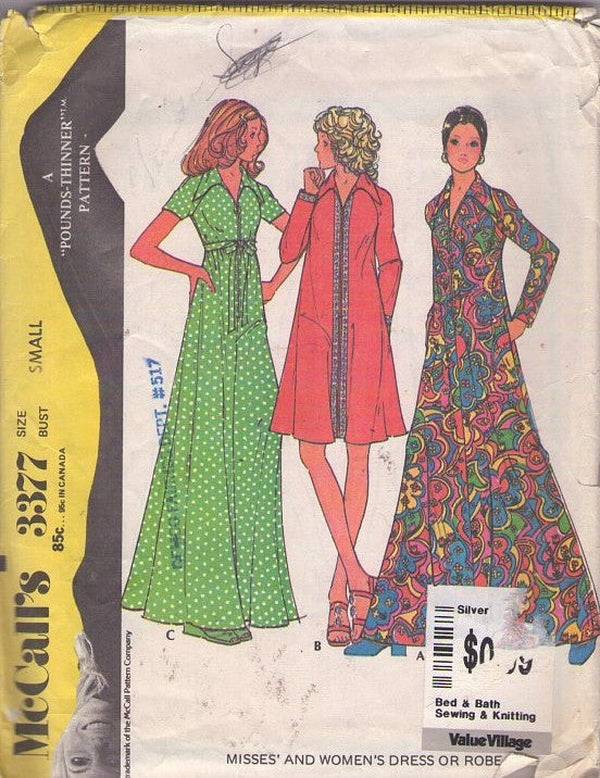 McCall's 3377 Vintage 70's Sewing Pattern Hostess Gown, Sweeping Flared Skit Raglan Sleeve Front Zip Tent House Dress, Hostess Maxi Lounge Gown 3 Styles Size S