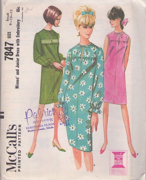 McCall's 7847 Vintage 60's Sewing Pattern Mod Panel Dresses, Slit & Tie Neck, Twiggy Day Dress Set, Straight Fitting Panel Shift Dress Set, 2 Styles Size S