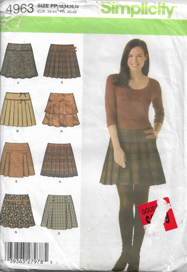 Simplicity 4963 Retro 2004 Sewing Pattern Skirt Set, School Girl, Party Looks, Mini, Pleats, Tiered, 8 Styles Size 12