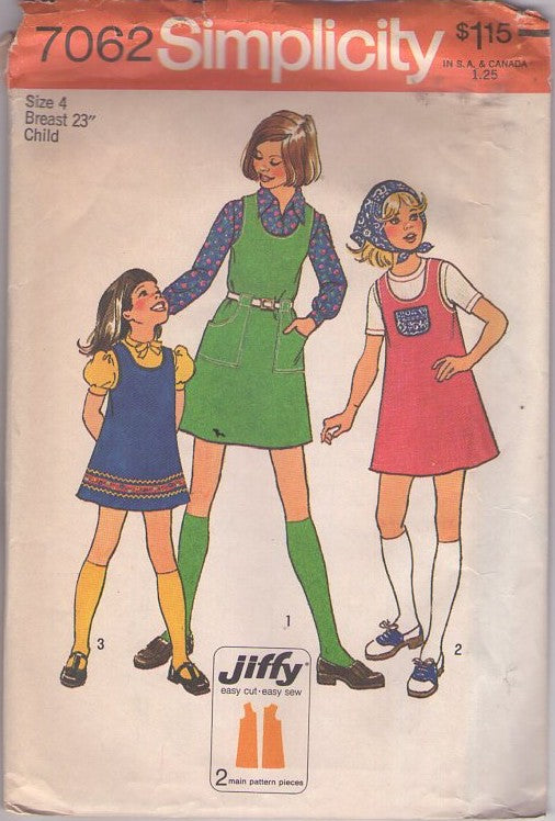 Simplicity 7062 Vintage 70's Sewing Pattern Girl's Jumpers, Jiffy Scoop Neck Summer Jumper Dress, Scarf Size 4