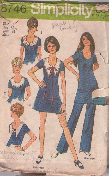 Simplicity 8746 Vintage 70's Sewing Pattern Mod Separates, Scoop Neck Shirt, Tunic Top, Mod Pants, Mini Dress, Detachable Collar, Flat Shaped & Petal Size 10