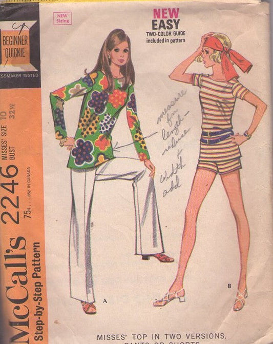 McCall's 2246 Vintage 60's Sewing Pattern Easy Summer Separates, Twiggy Long Sleeve Top, Tshirt, Hot Pants Shorts & Slacks Size 10