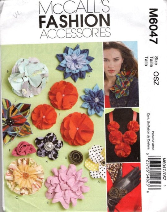McCall's 6047 Retro 2010 Sewing Pattern Fashion Accessories, Cloth and Fabric Flowers Set, 10 Styles OZ