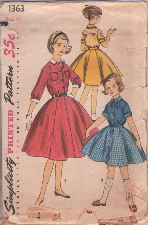 Simplicity 1363 Vintage 50's Sewing Pattern Girls' School Dress Set, Young Ladies, Collared Blouse, Detachable Cuffs, Gored Skirt, 2 Piece Dress for School Size 10