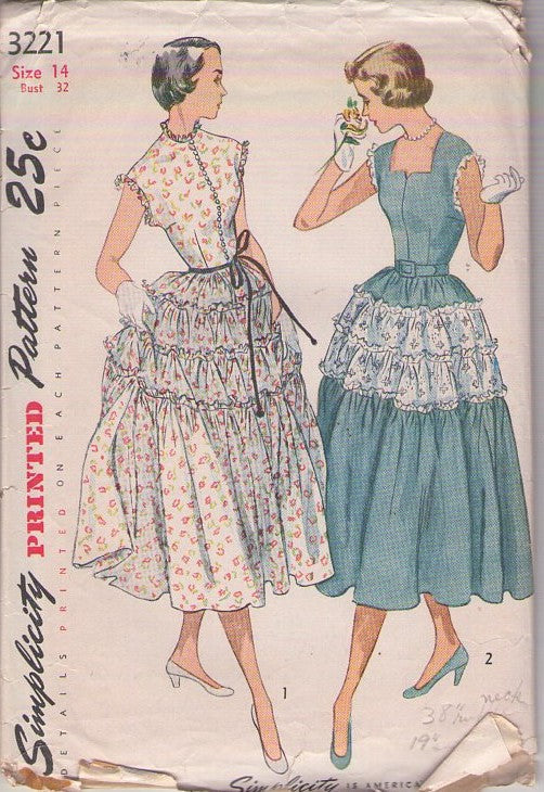 Simplicity 3221 Vintage 50's Sewing Pattern Rockabilly Dress, Lace Inserts Frock, Day or Party Styles Size 14