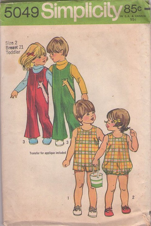Simplicity 5049 Vintage 70's Sewing Pattern Toddlers' Jumpsuits, Giraffe Peeking Applique Coveralls Overalls Jumpsuit, Beach Days Bubble Suit Romper Size 4