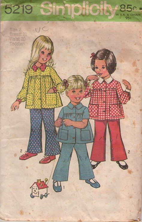 Simplicity 5219 Vintage 70's Sewing Pattern Girl's Smock Top Blouse, Bell Bottoms Pants Size 2