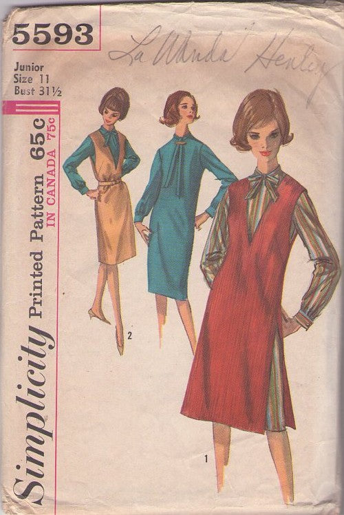 Simplicity 5593 Vintage 60's Sewing Pattern Mod Shift Dress, Plunging V Neck, Side Slits Jumper, Tie Collar Dress Size 11