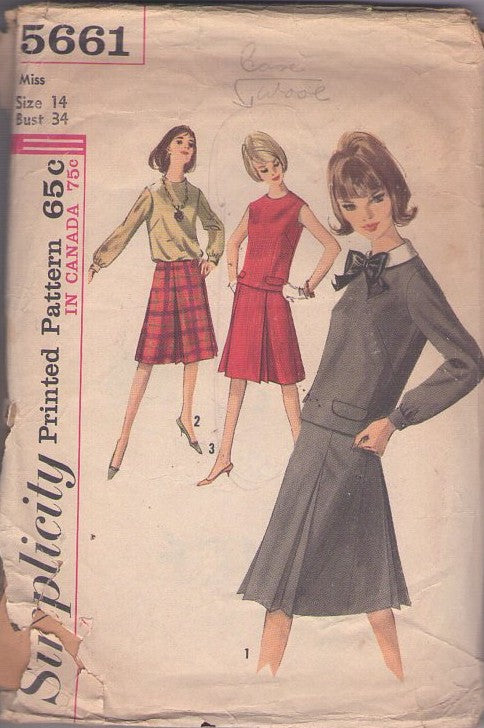 Simplicity 5661 Vintage 60's Sewing Pattern Mad Men Dress Set, 2 Piece Dress, Blouson or Straight Blouse, Top, Skirt with Inverted Pleats Size 14