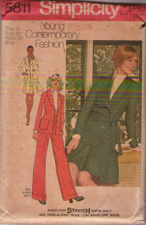 Simplicity 5811 Vintage 70's Sewing Pattern Mod Separates, Secretary Young Contemporary Fashion Shawl Collar Suit Jacket, Flirty Flared Circle Mini Skirt & Pants Size 14 CUT