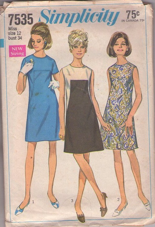 Simplicity 7535 Vintage 60's Sewing Pattern Mod Dress Set, Optional Contrast Top, Short  Twiggy Dress 3 Styles Size 12