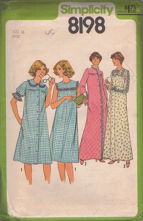 Simplicity 8198 Vintage 70's Sewing Pattern Sleepwear, Square Yoked Summer or Winter Nightgown, Lace Trim, House Coat, Gown, Robe, Dressing Gown Size 10