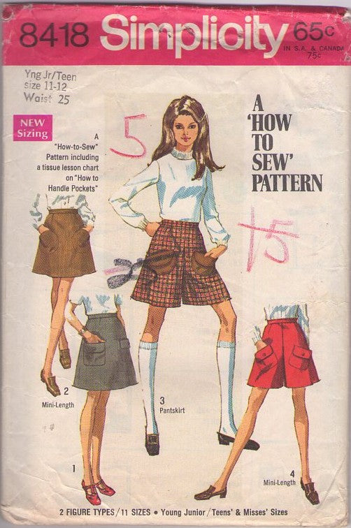 Simplicity 8418 Vintage 60's Sewing Pattern Mod Skirts, Easy How To Sew, Flared Leg Shorts, A-Line Mini Skirt Size 11/12