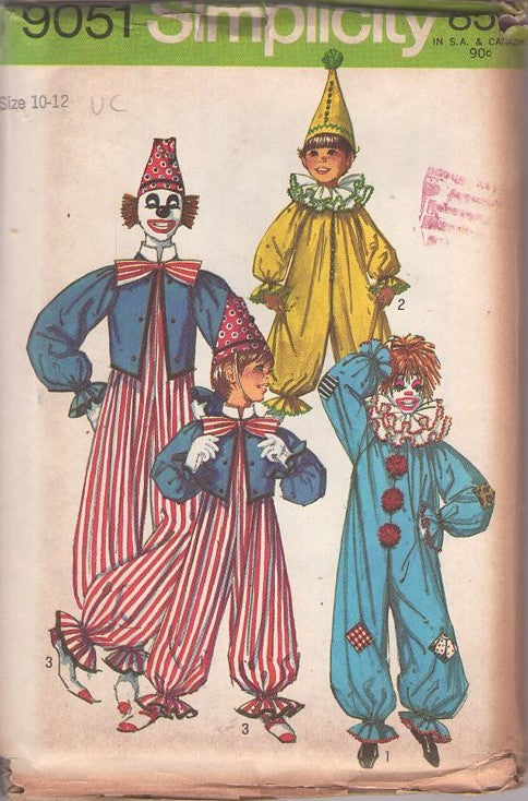 Simplicity 9051 Vintage 70's Sewing Pattern Clown Costumes, Sid Haig Killer Klowns from Outer Space Clown Ringmaster Jumpsuit, Jacket, Coat, Neck Ruff & Hat Size CHILD 10-12