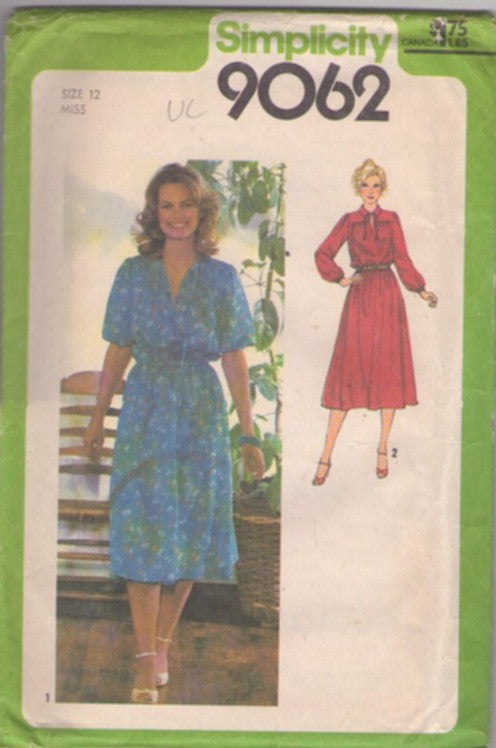 Simplicity 9062 Vintage 70's Sewing Pattern Secretary Dresses, Pullover Day Dress, 2 Styles, Modest Flared Skirt Size 12