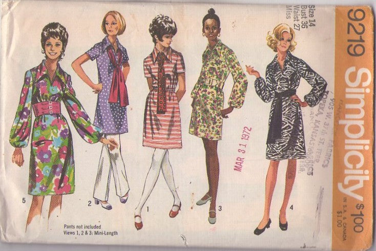 Simplicity 9219 Vintage 70's Sewing Pattern Mod Dresses, Collared Shirt Dress, Long Tunic Top, Mini Dress, Balloon Sleeves, Sash Belt, Tie Size 14